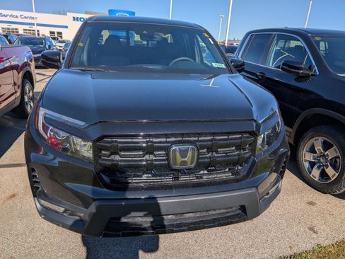 New 2026 Honda Ridgeline Black Edition image 12