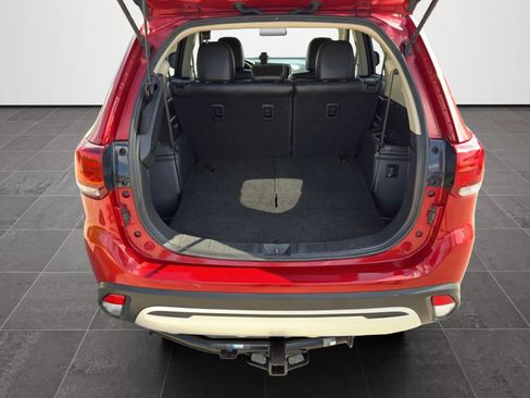 Used 2019 Mitsubishi Outlander SEL image 23