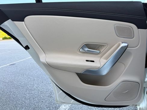 Used 2021 Mercedes-Benz CLA 250 image 47