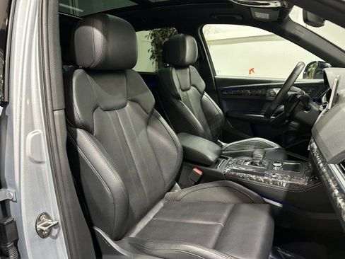 Used 2019 Audi SQ5 Prestige w/ Prestige Package AWD/4WD image 55