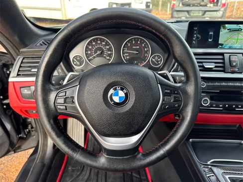 Used 2017 BMW 430i Convertible image 18