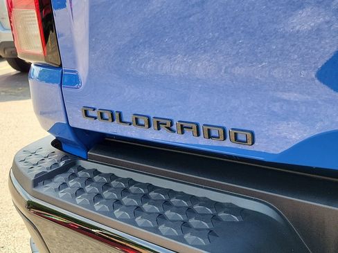 Used 2026 Chevrolet Colorado Trail Boss AWD/4WD image 9