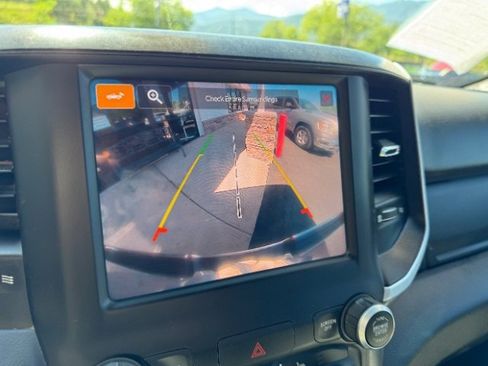 Used 2022 RAM 1500 Big Horn image 32