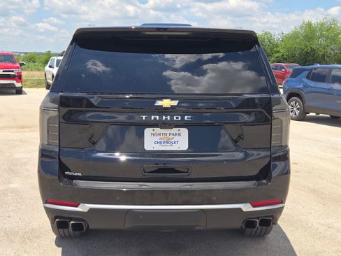 Certified 2025 Chevrolet Tahoe High Country AWD/4WD image 4
