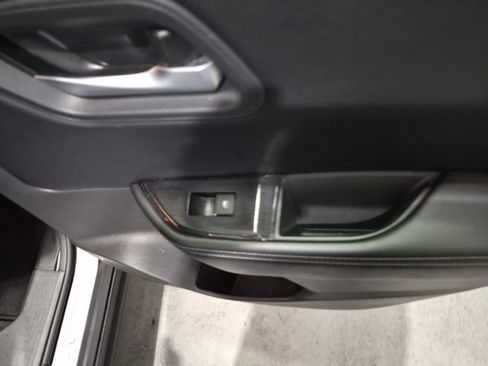 Used 2024 Nissan Rogue SV FWD image 22