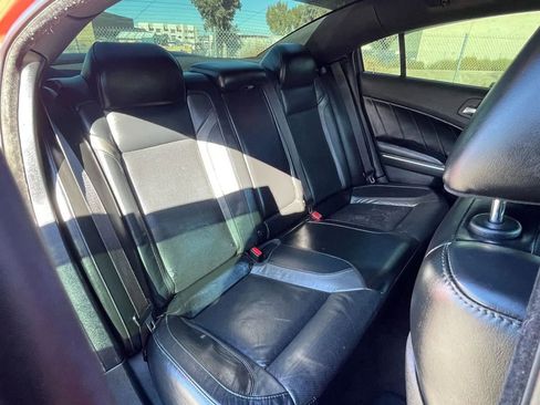 Used 2017 Dodge Charger R/T w/ Plus Group image 25