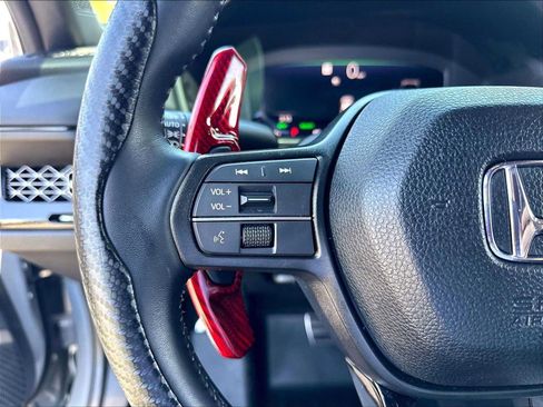 Used 2025 Honda Accord Sport image 20