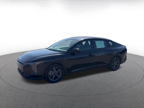 Used 2025 Kia K4 FWD image 8