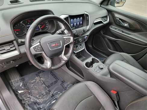 Used 2020 GMC Terrain SLT image 19