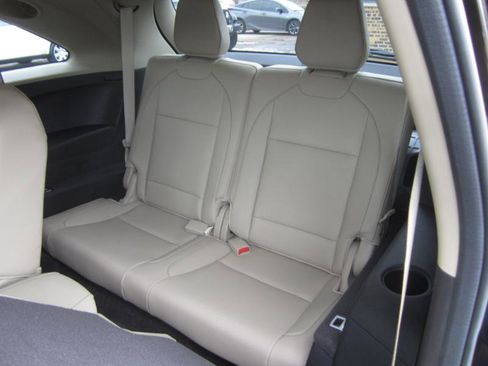 Used 2017 Acura MDX SH-AWD w/ Advance Package image 19