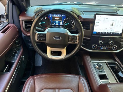 Used 2022 Ford Expedition Max Limited RWD image 33