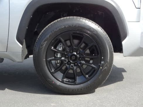 Used 2023 Toyota Tundra SR5 image 8