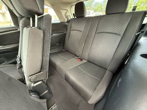 Used 2018 Dodge Journey SE w/ Blacktop Package image 14