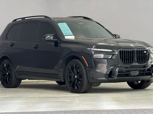 Certified 2024 BMW X7 M60i w/ Executive Package image 6