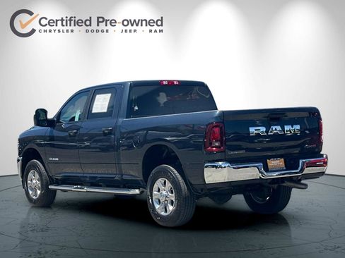 Used 2026 RAM 2500 Big Horn AWD/4WD image 6