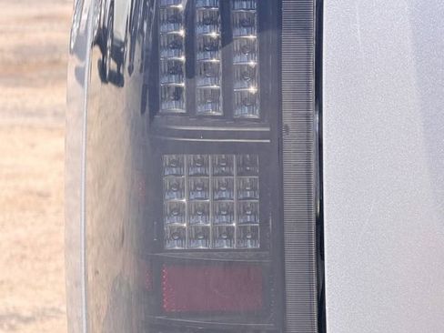 Used 2011 Chevrolet Silverado 2500 LT w/ Interior Plus Package AWD/4WD image 10