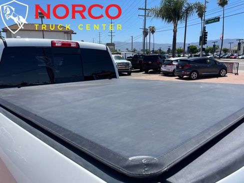 Used 2017 RAM 1500 Classic SLT image 10