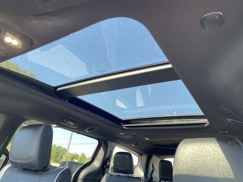 New 2026 Chrysler Pacifica Limited w/ S Appearance Package FWD image 23