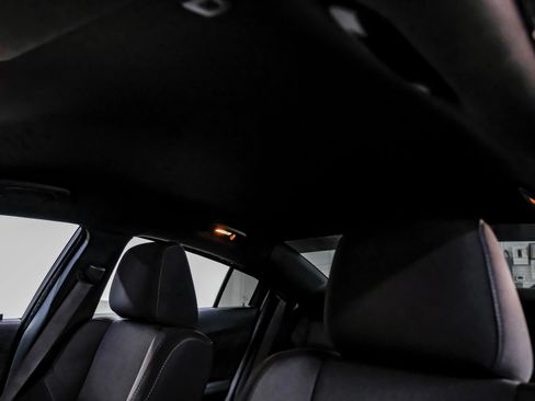 Used 2022 Dodge Charger SXT RWD image 41