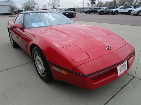 Used 1987 Chevrolet Corvette Coupe image 5