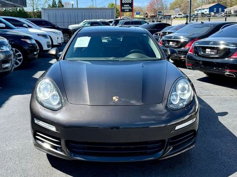 Used 2014 Porsche Panamera image 2