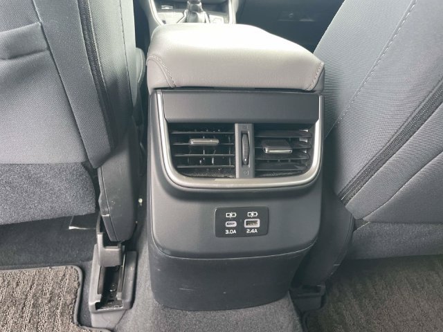 Used 2024 Subaru Outback Premium AWD/4WD image 14