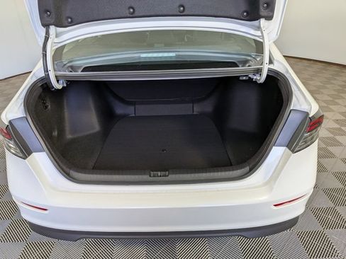 New 2026 Honda Accord LX image 8