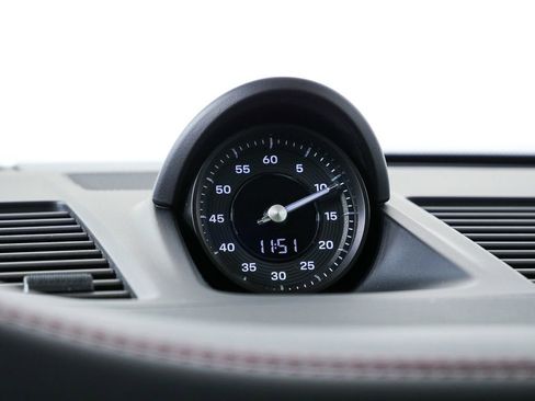 Certified 2024 Porsche 911 Carrera S image 18