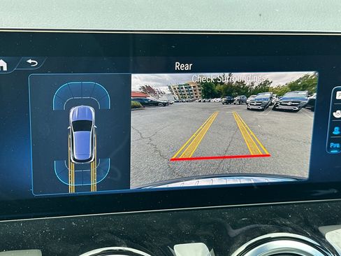 New 2025 Mercedes-Benz GLA 35 AMG 4MATIC image 24