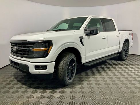 New 2026 Ford F150 XLT w/ Equipment Group 302A MID AWD/4WD image 10