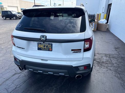 Certified 2023 Honda Passport TrailSport image 6