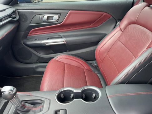 Used 2024 Ford Mustang GT Premium image 11