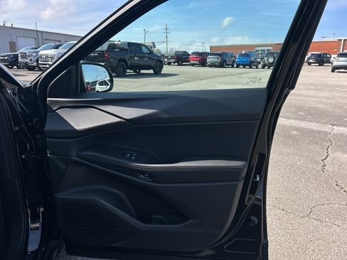 New 2026 Jeep Cherokee Limited image 14