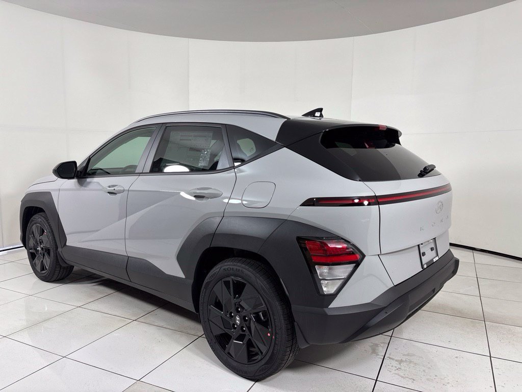 New 2027 Hyundai Kona SEL Sport FWD image 3