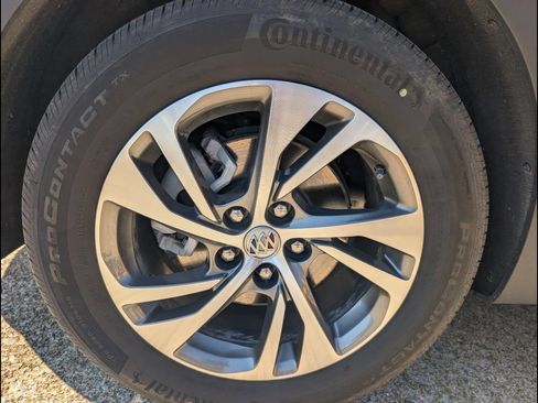 Used 2023 Buick Envision Essence FWD image 25