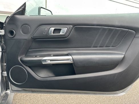 Used 2023 Ford Mustang Premium image 17