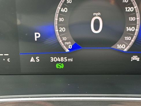 Used 2023 Volkswagen Tiguan SE AWD/4WD image 20