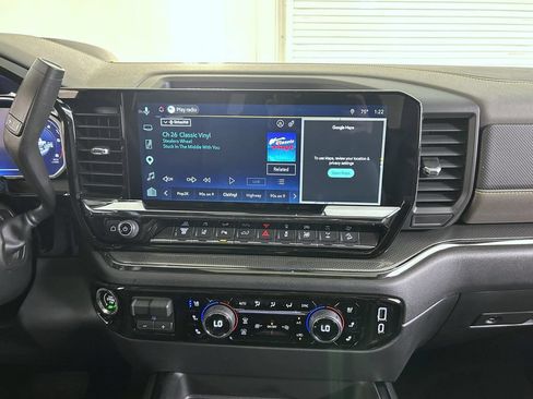 Certified 2026 Chevrolet Silverado 2500 ZR2 AWD/4WD image 13