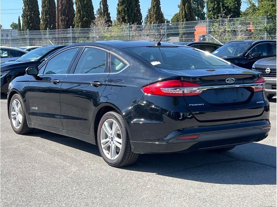 Used 2018 Ford Fusion S FWD image 6