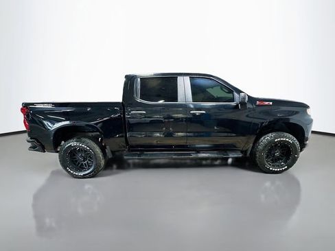 Used 2021 Chevrolet Silverado 1500 Custom Trail Boss w/ LPO, Dark Essentials Package AWD/4WD image 6