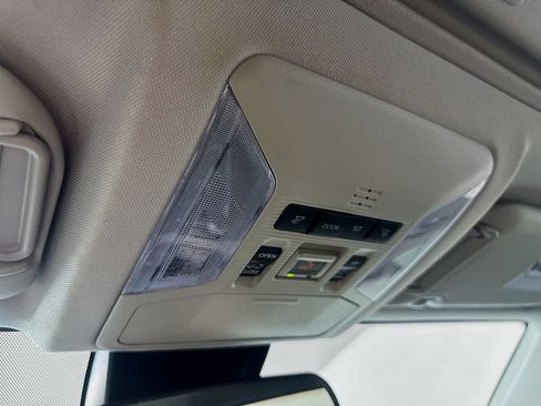Used 2023 Toyota RAV4 XLE Premium FWD image 32