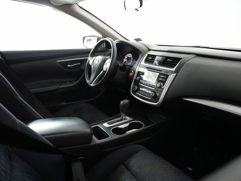 Used 2017 Nissan Altima 2.5 SV image 51