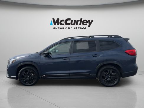 Certified 2025 Subaru Ascent Bronze Edition AWD/4WD image 2