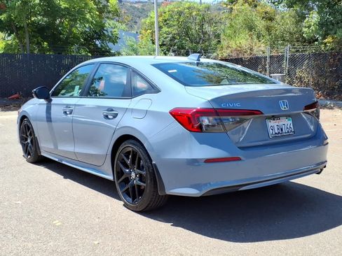 Used 2024 Honda Civic Sport image 7