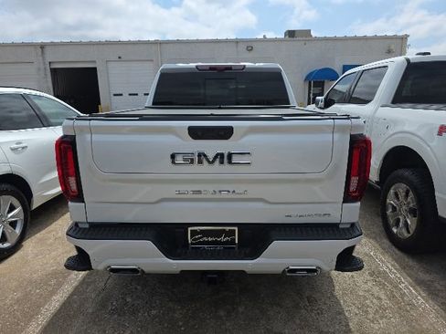 Used 2024 GMC Sierra 1500 Denali Ultimate AWD/4WD image 4