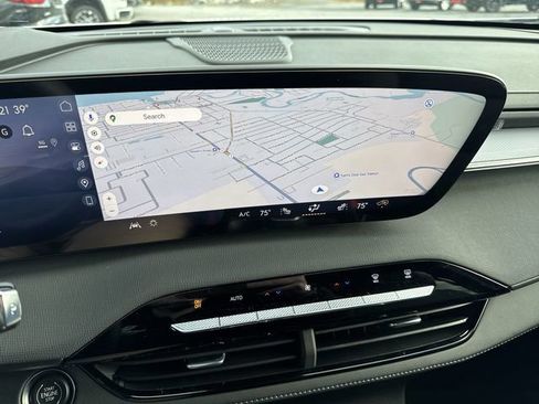 New 2026 Buick Enclave Sport Touring w/ Power Package AWD/4WD image 16