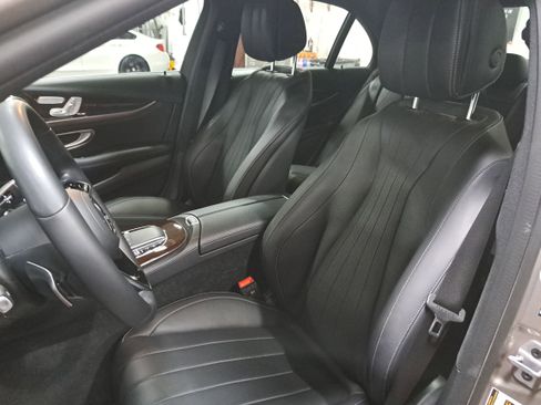 Certified 2023 Mercedes-Benz E 350 4MATIC Sedan image 17