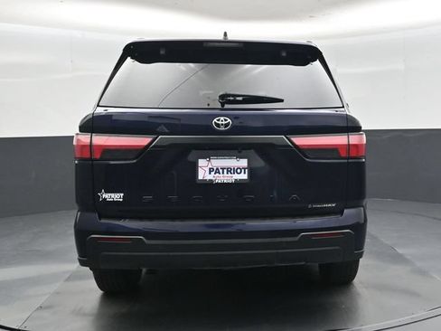 Used 2025 Toyota Sequoia SR5 w/ TRD Off-Road Package AWD/4WD image 26