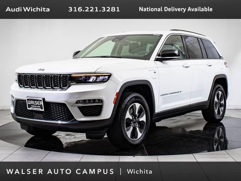 Used 2023 Jeep Grand Cherokee 4WD 4xe image 1