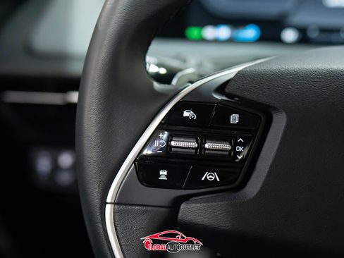 Used 2022 Kia EV6 Wind image 24